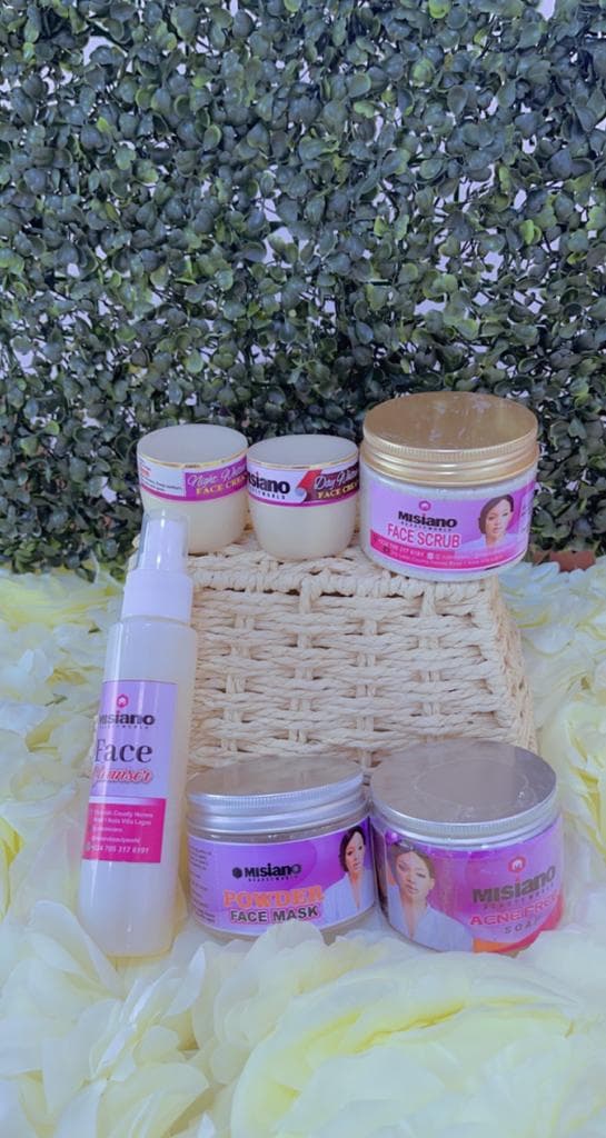 Misiano face set